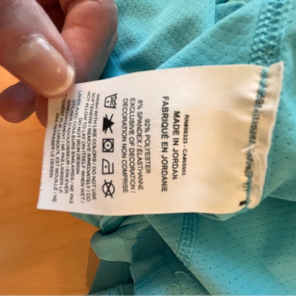 Nike Dri-Fit Top - Large - Picture 6 of 7